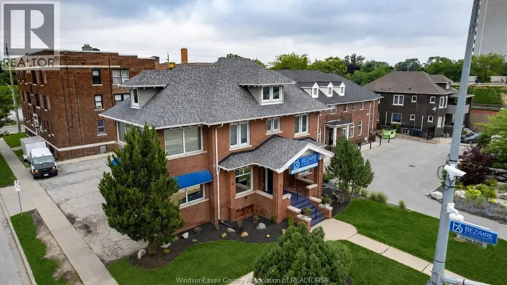 1395 Ouellette Avenue, Windsor